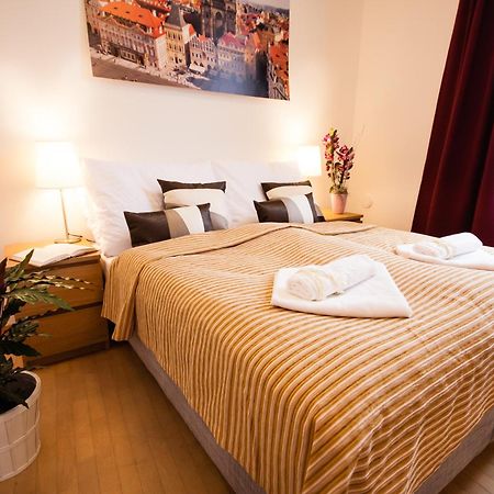 Wenceslas Square Lofts Prague Ngoại thất bức ảnh
