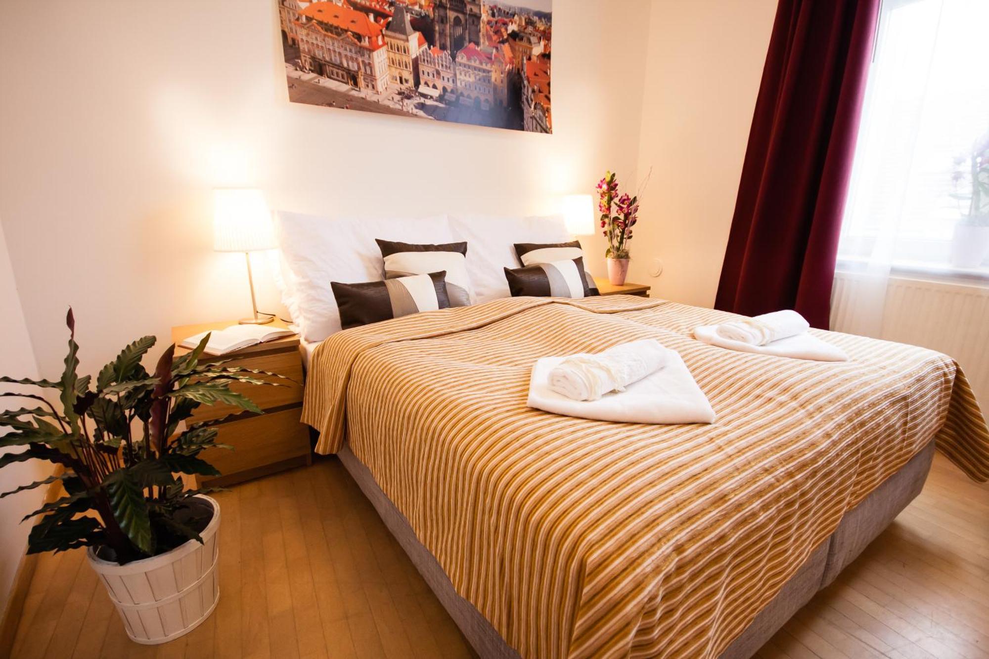 Wenceslas Square Lofts Prague Ngoại thất bức ảnh