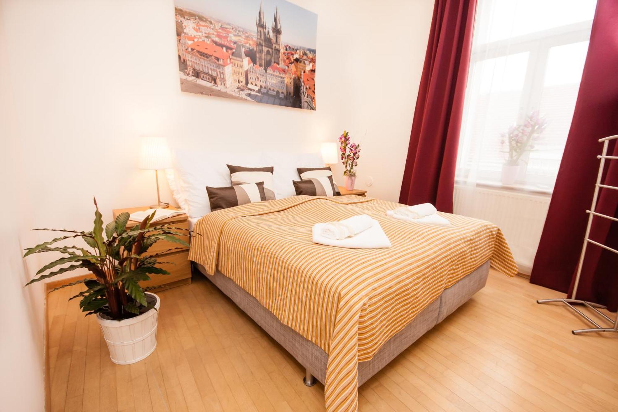 Wenceslas Square Lofts Prague Ngoại thất bức ảnh