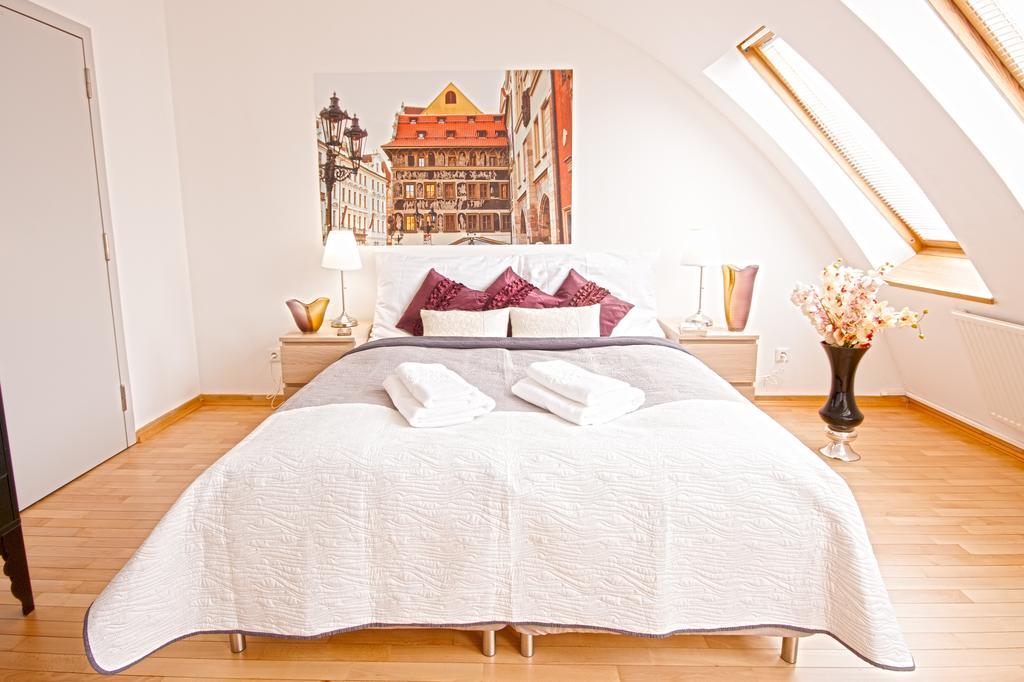 Wenceslas Square Lofts Prague Ngoại thất bức ảnh