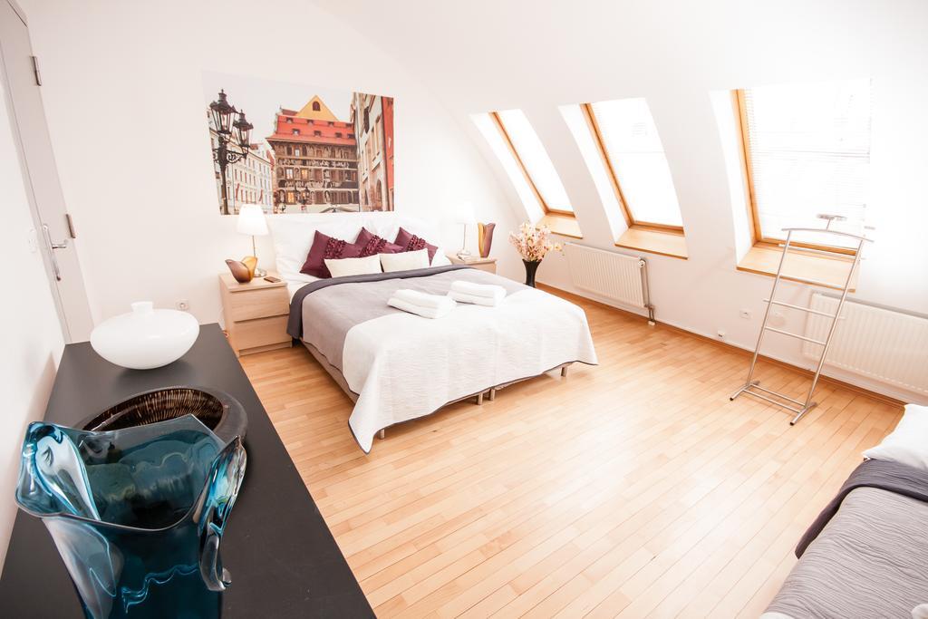 Wenceslas Square Lofts Prague Ngoại thất bức ảnh