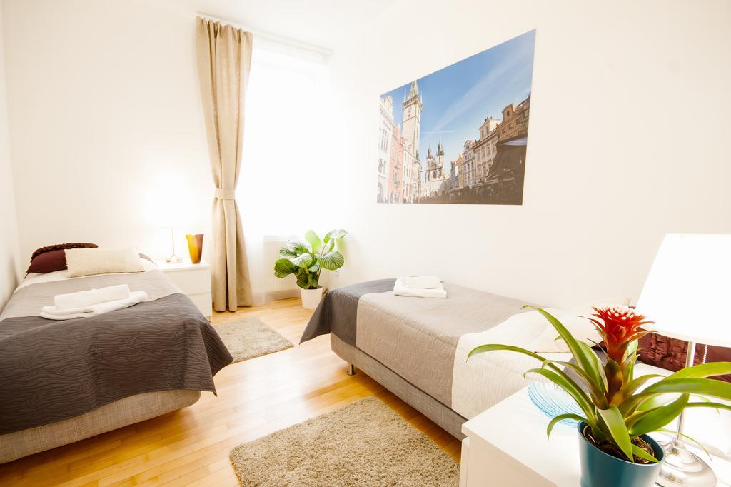 Wenceslas Square Lofts Prague Ngoại thất bức ảnh