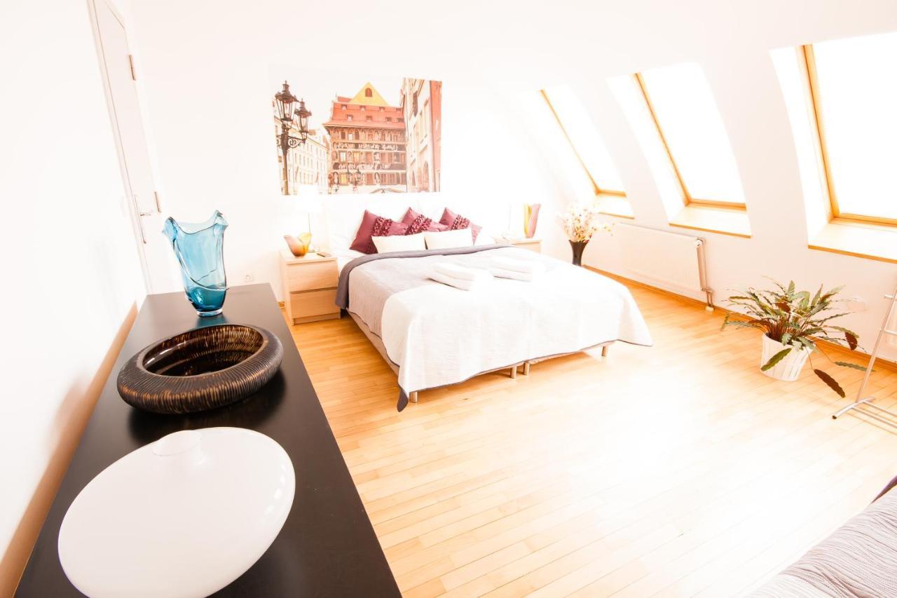 Wenceslas Square Lofts Prague Ngoại thất bức ảnh